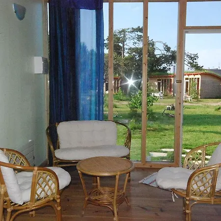Rose Hotel 2*