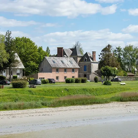 Rose Hotel Beauvoir (Manche)