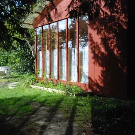 Rose Hotel Beauvoir (Manche)