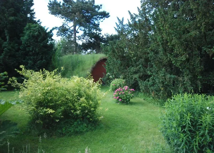 Rose 2* Beauvoir (Manche)